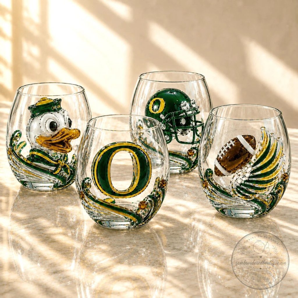 Oregon Ducks Football Team Stemless Wine Glasses Set Oregon Ducks Football Team Stemless Wine Glasses Set