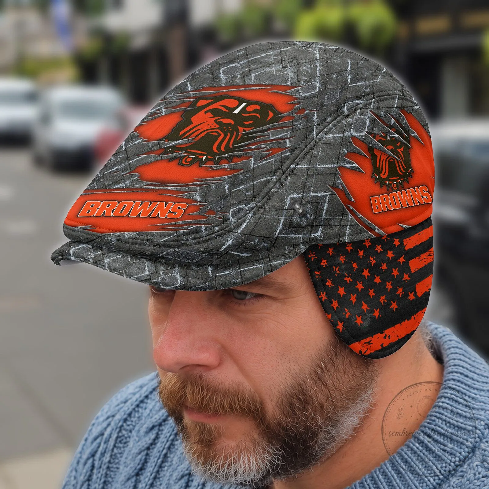 Cleveland Browns NFL Flat Cap with Foldable Ear Flaps and American Flag Design